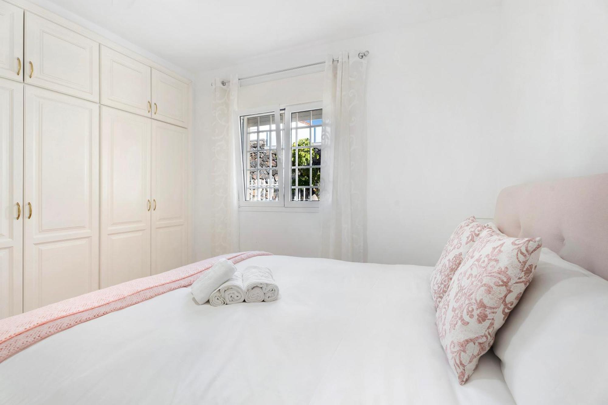 Casa Carla Private, Pool, Air By Paramount Holidays Puerto de Santiago  Exterior photo