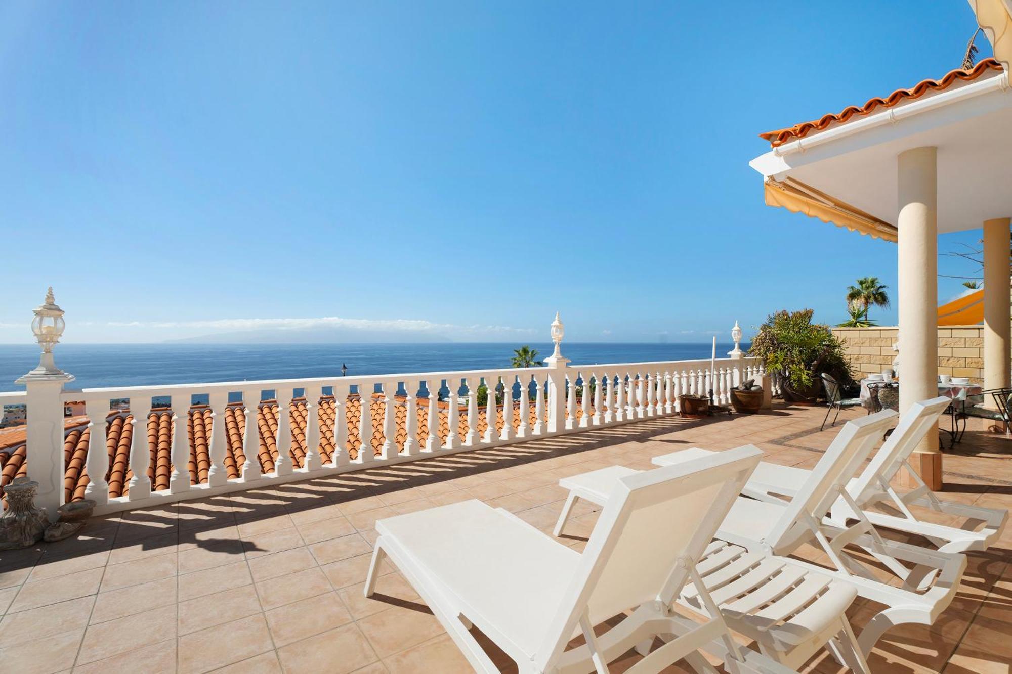 Casa Carla Private, Pool, Air By Paramount Holidays Puerto de Santiago  Exterior photo